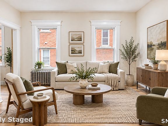 4th image of 17 Bond St APT 2