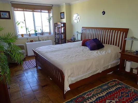 Sold by Corcoran | media 8