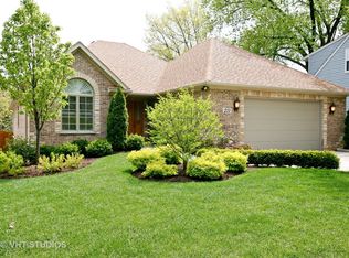 231 S Lincoln St, Westmont, IL
