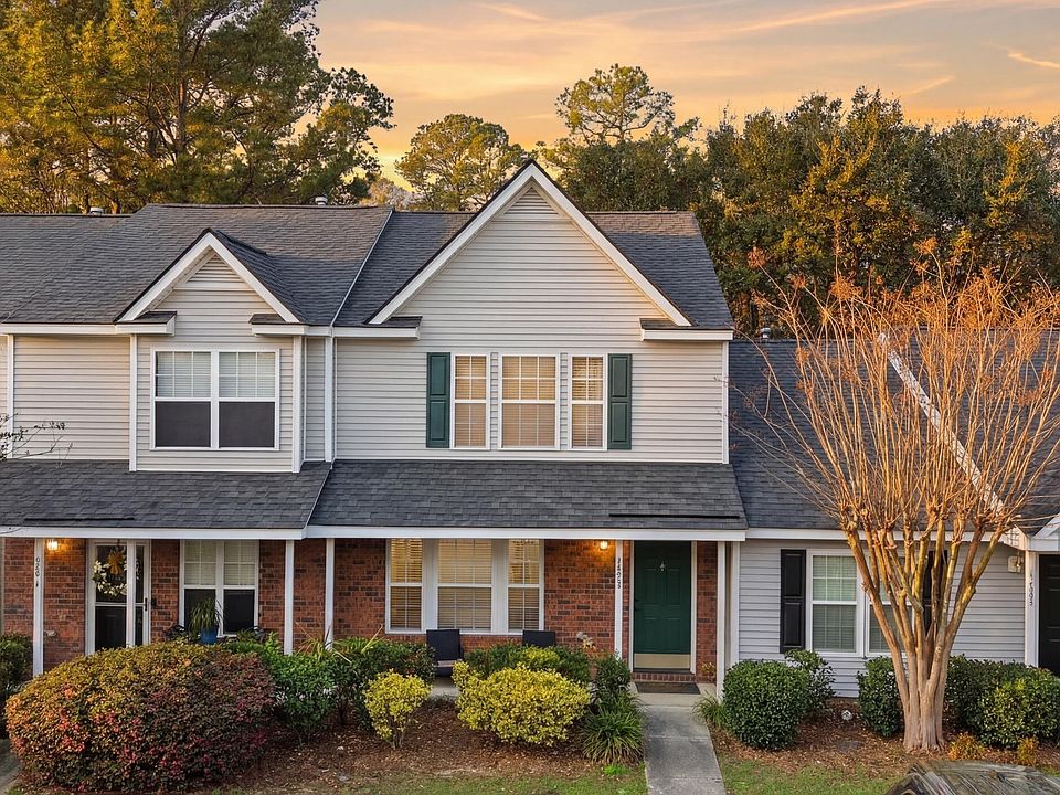 1st image of 1103 Elm Hall Cir