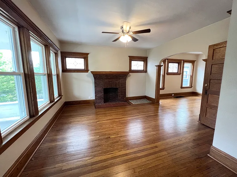 68 W Hazeltine Ave #1 — Photo 7