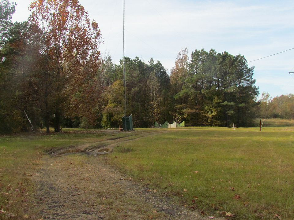 1st image of 808 Highway 82 E