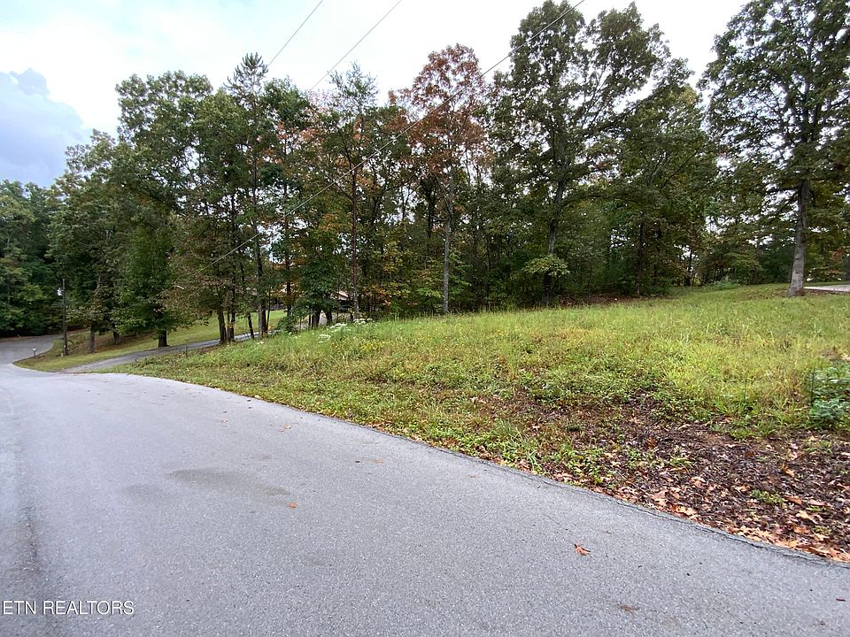 1st image of Leisure Ln