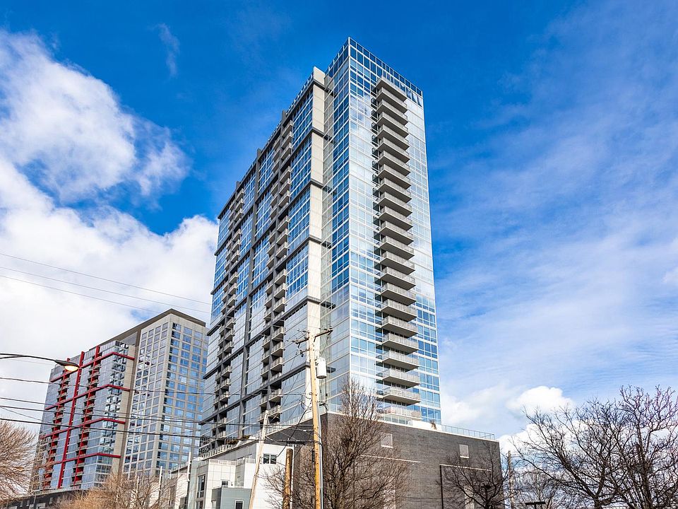 1st image of 1901 S Calumet Ave #2909