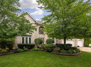 4256 Colton Cir, Naperville, IL 60564