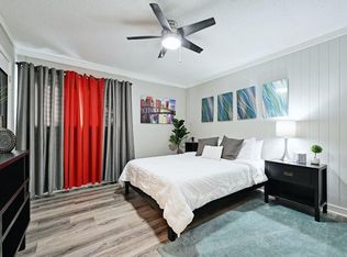 711 Eberhart Ln APT 105, Austin, TX 78745