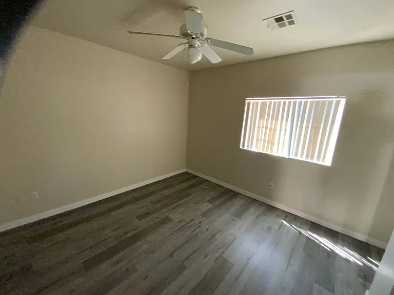 4730 E Craig Rd #26 — Photo 10