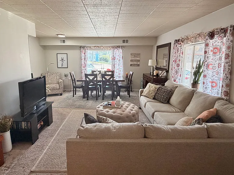 Large living space with great lighting