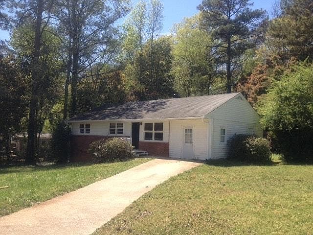 Front of 3 bed 1 bath home