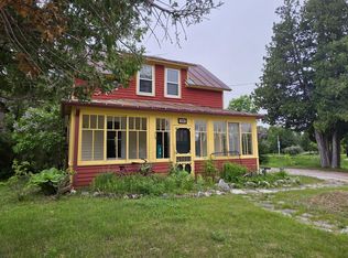 20 S Pickford Ave, Hessel, MI 49745