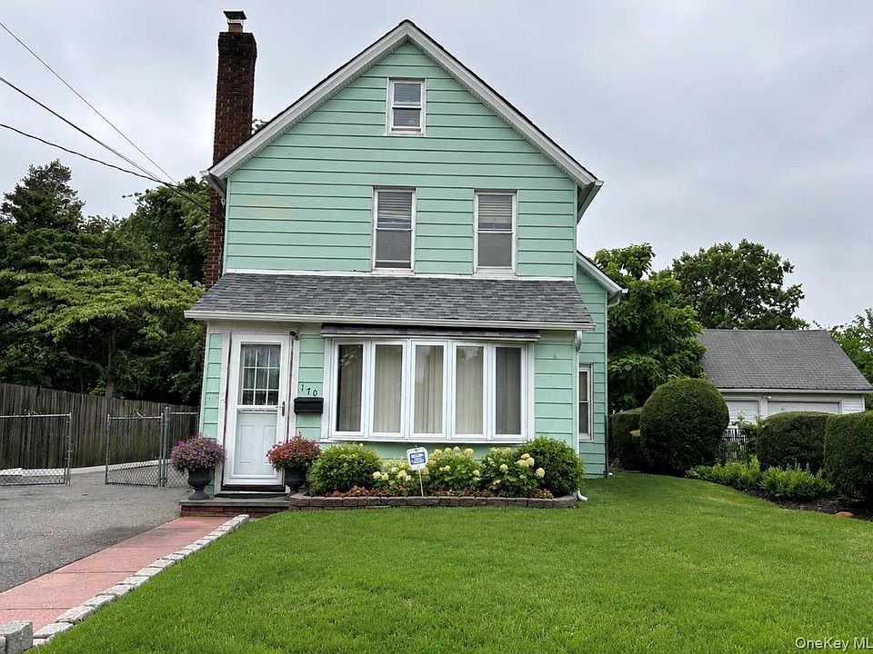 1st image of 170 Uniondale Avenue