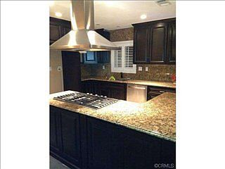 4th image of 1074 E Ghent St