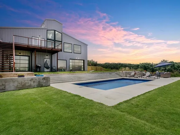 903 Eichen Strasse, Fredericksburg, TX 78624