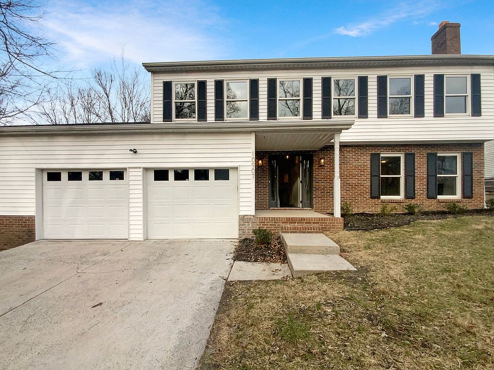 1st image of 10914 Magenta Ln