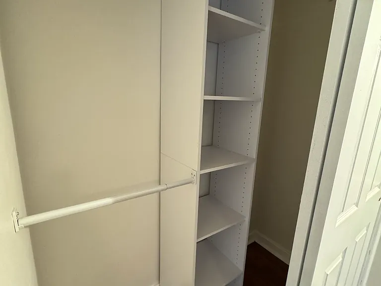 749 E 118th St #5 — Photo 3