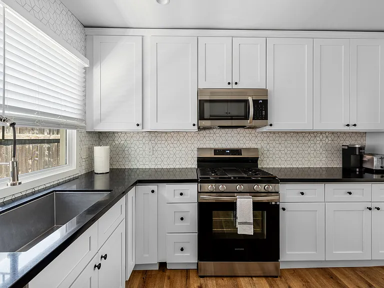 2088 Santa Rosa Ave — Photo 26