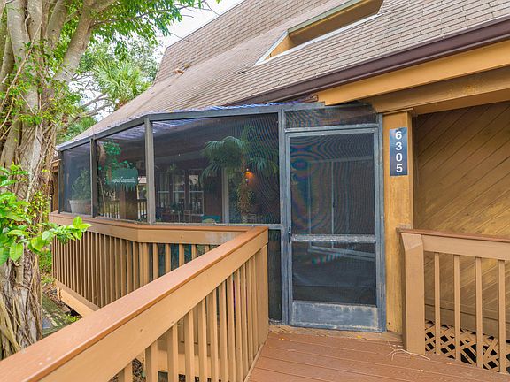 3rd image of 6305 Treetop Dr #6305