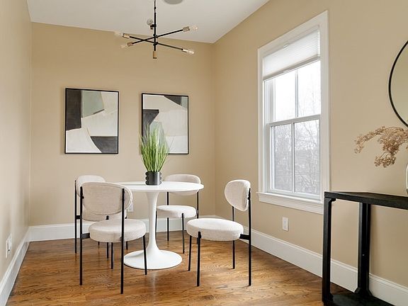 5th image of 291 Lamartine St #2