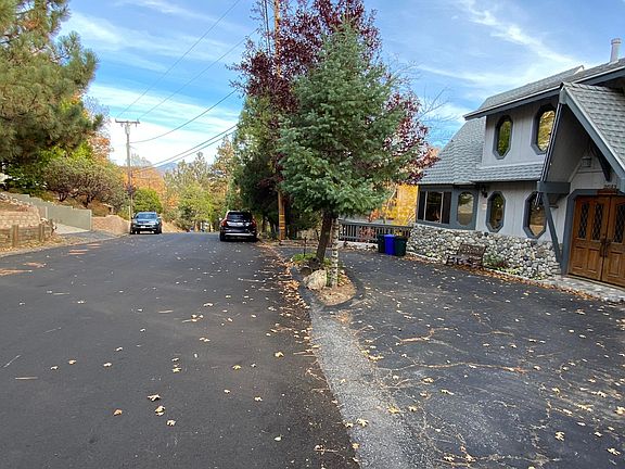 2nd image of 28183 Grenoble Dr
