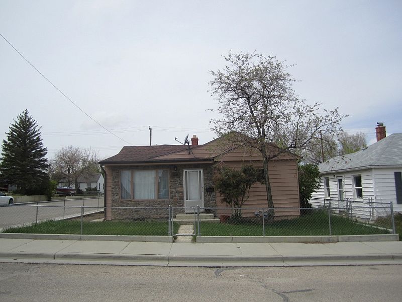 1st image of 1036 Adams Ave