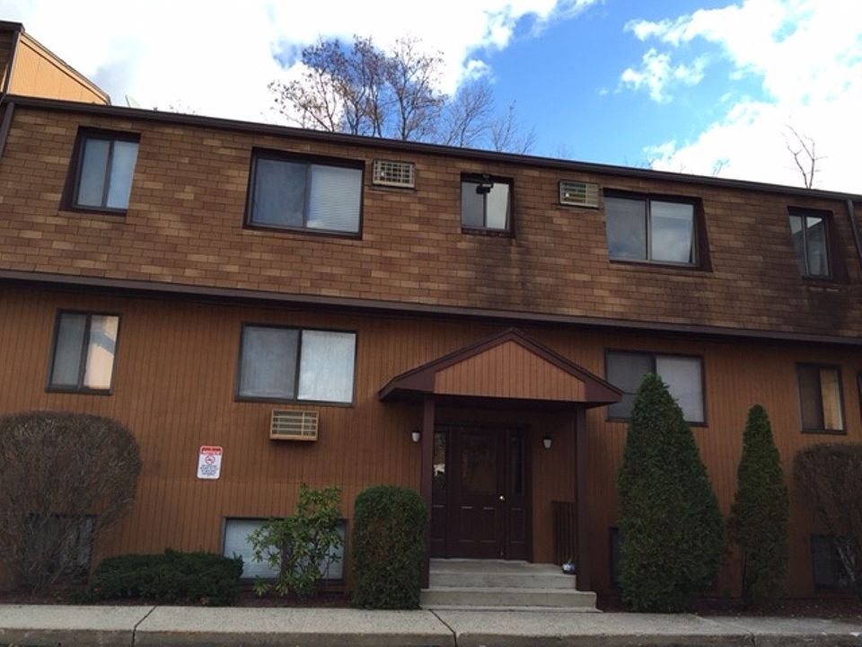 2nd image of 292 High Ave APT D3