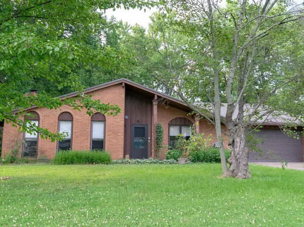 9988 Powers Dr, Newburgh, IN 47630