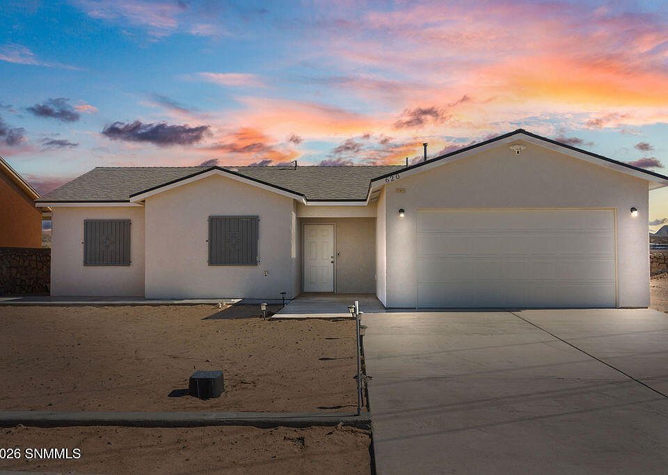 1st image of 620 Vargas St