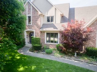 6364 Deerwood Ct, Greenwood, IN