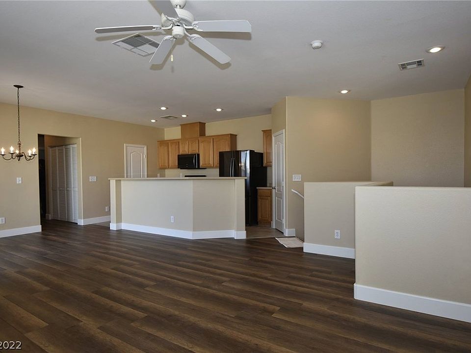 1st image of 6250 W Arby Ave Unit 226