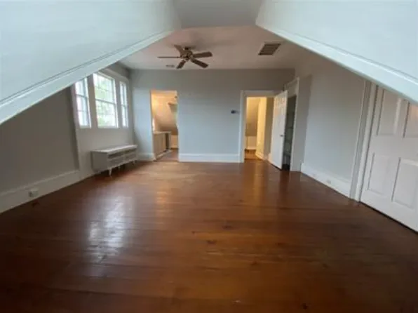 220 Calhoun St, Charleston, SC