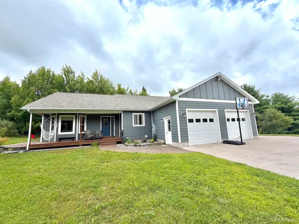 21584 Chassell Painesdale Rd, Chassell, MI 49916