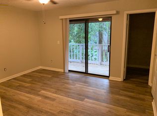 6938 SW 45th Ave, Gainesville, FL 32608