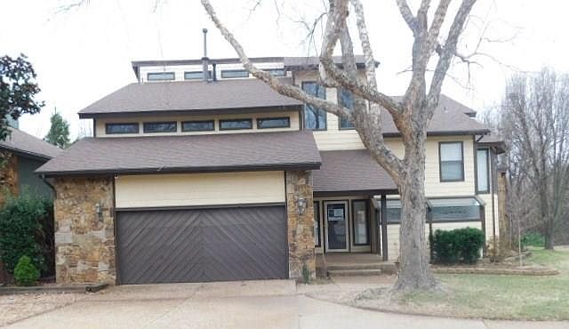 1st image of 13519 Creekside Dr
