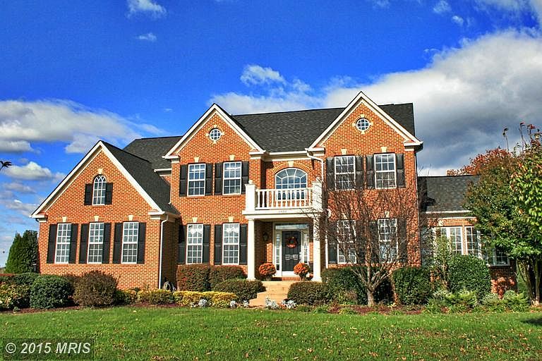 1st image of 10800 Misty Creek Ct