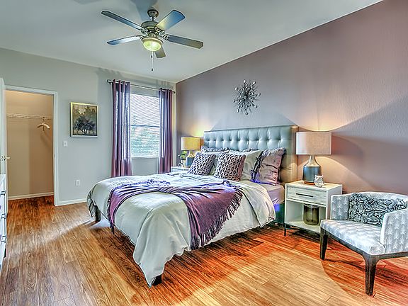 Pine Creek Bedroom