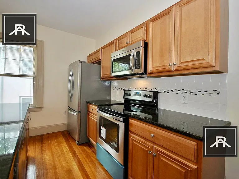 58 Englewood Ave #2 — Photo 2