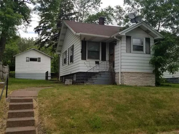 4005 W 9th St, Duluth, MN 55807