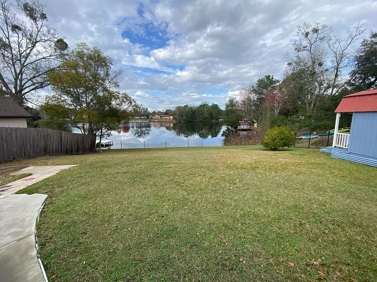 Building Photo - 6973 Dompierre Dr