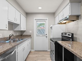 909 S Farmer Ave, Tempe, AZ 85281