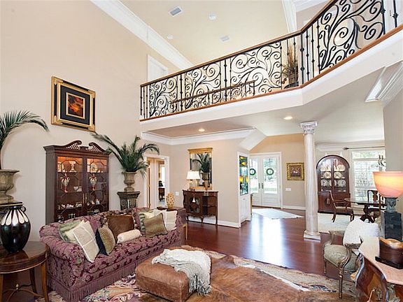 4th image of 9201 Timbercreek Blvd