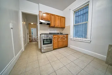 Rented by Sterling Realty Solution Inc