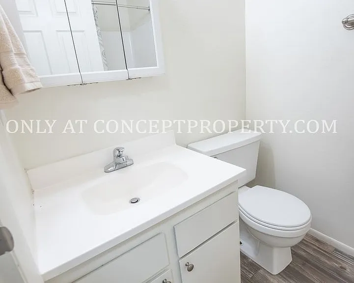 Aspen Pines — Photo 155