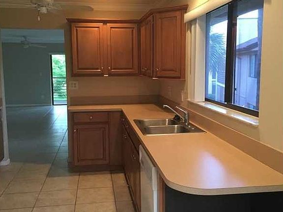 5th image of 2110 SW 94th Ter APT 502