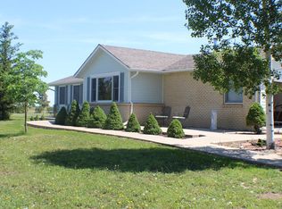 76 S Grandbay St, Aurora, CO 80018