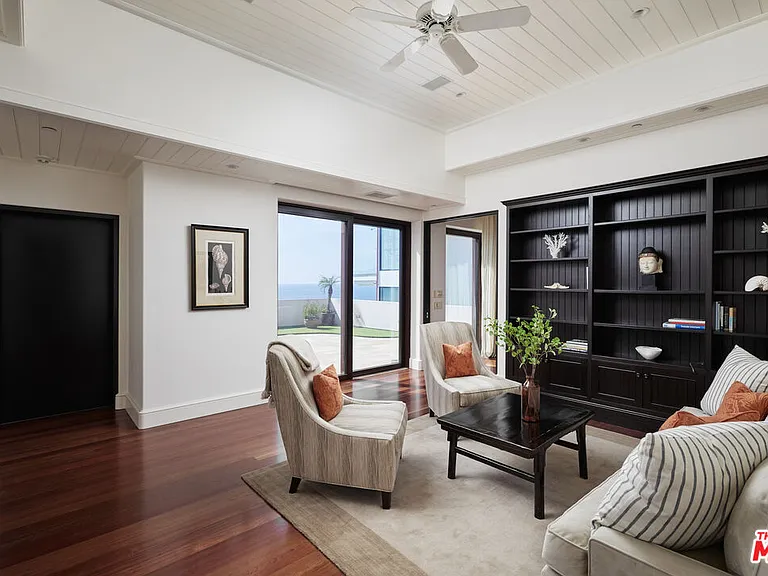 31 Bay Dr — Photo 19