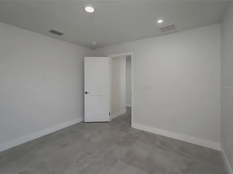 310 Hibiscus St #B — Photo 42