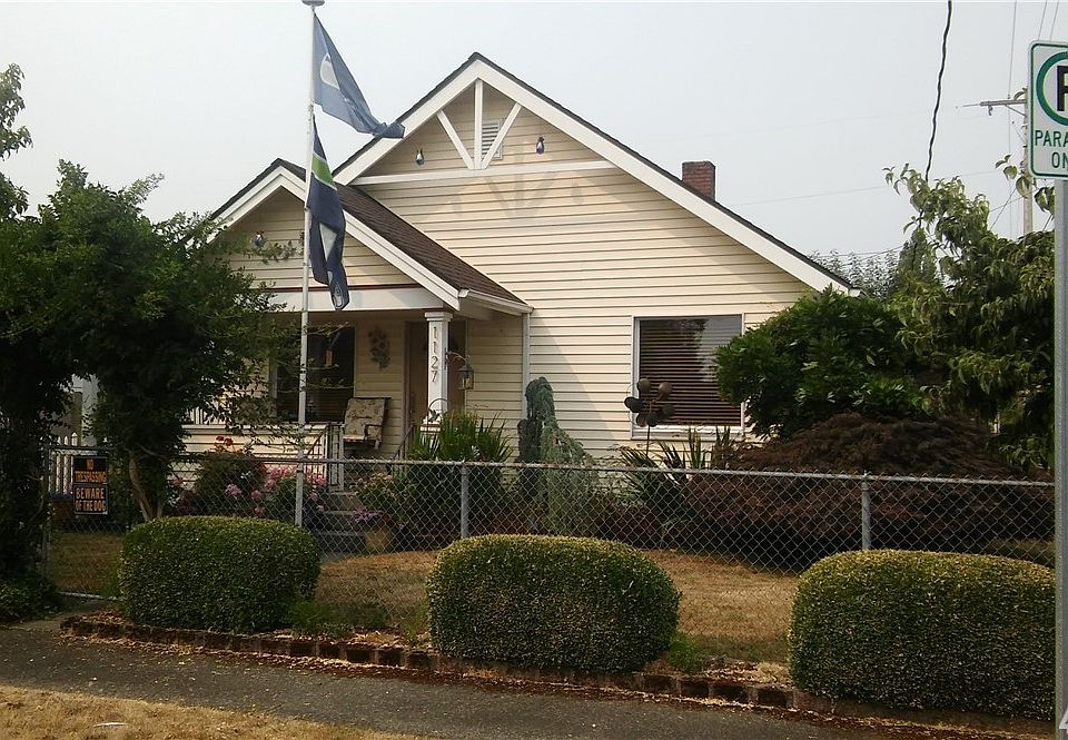 1st image of 1127 5th St