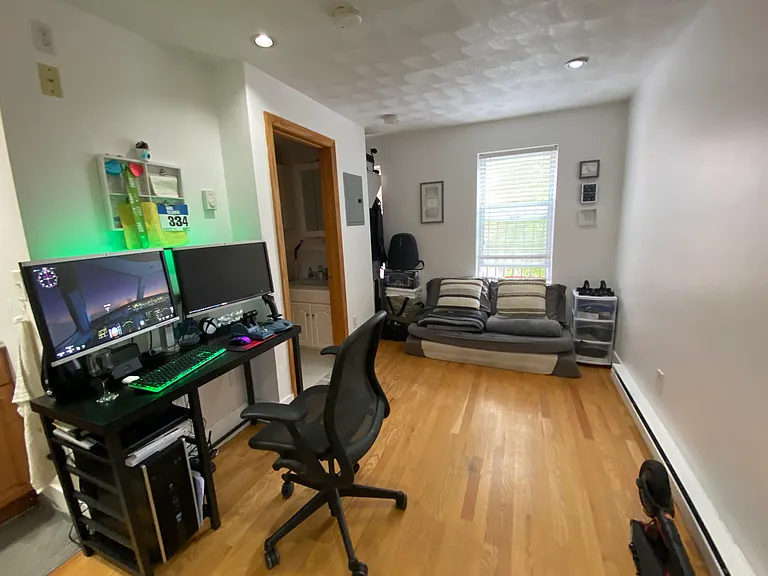 20 Hanover Ave #5 — Photo 22