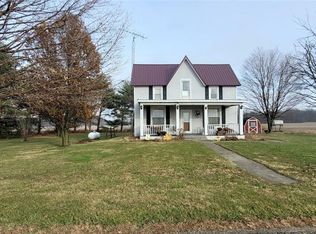 1746 E Division Rd, Veedersburg, IN 47987