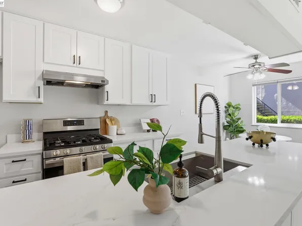 2216 Segundo Ct APT 2, Pleasanton, CA 94588